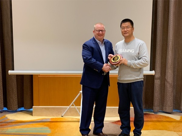 安牧然經銷商會議勝利召開！北京中農牧場連續六年榮獲優秀經銷商獎！